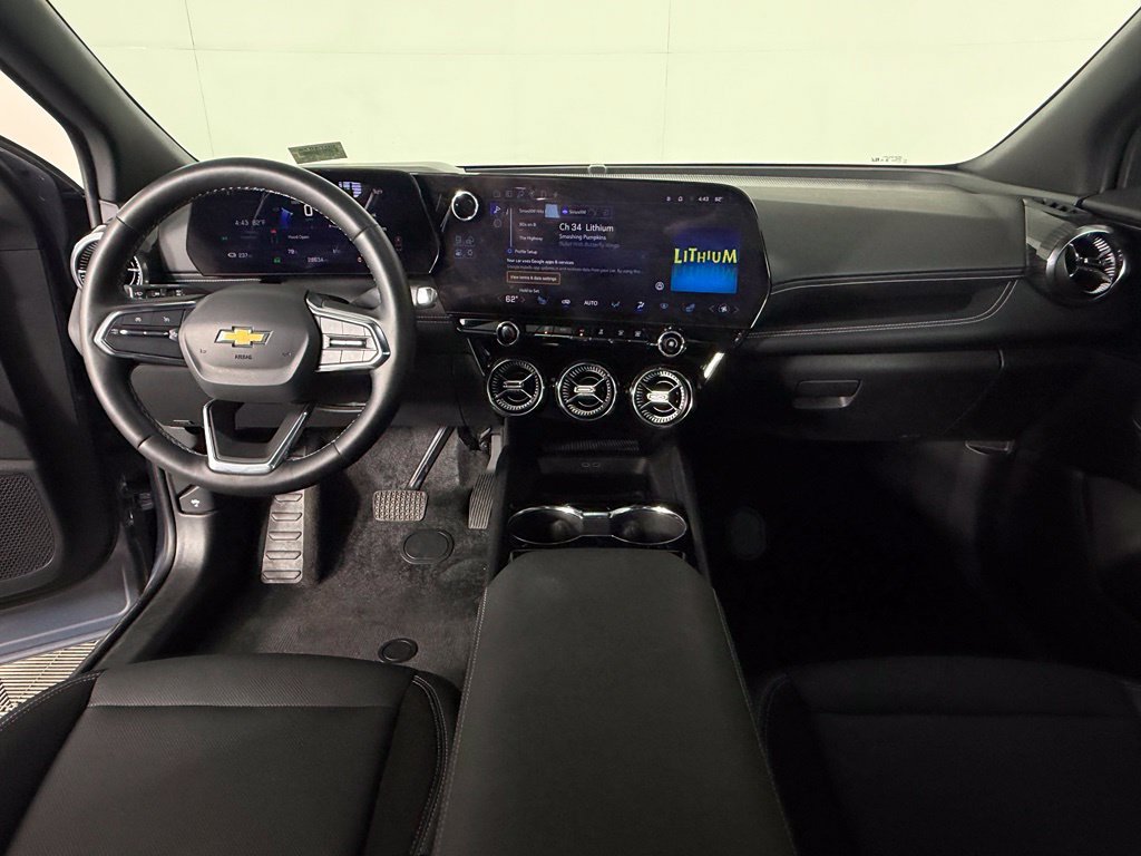 Used 2024 Chevrolet Blazer EV LT AWD/4WD image 14