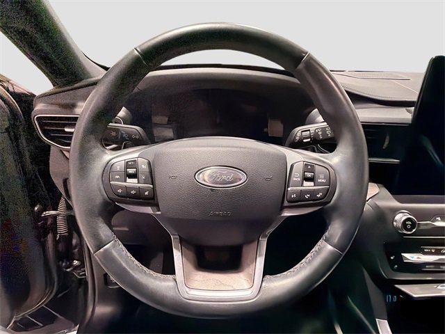 Used 2020 Ford Explorer Platinum w/ Premium Technology Package image 9