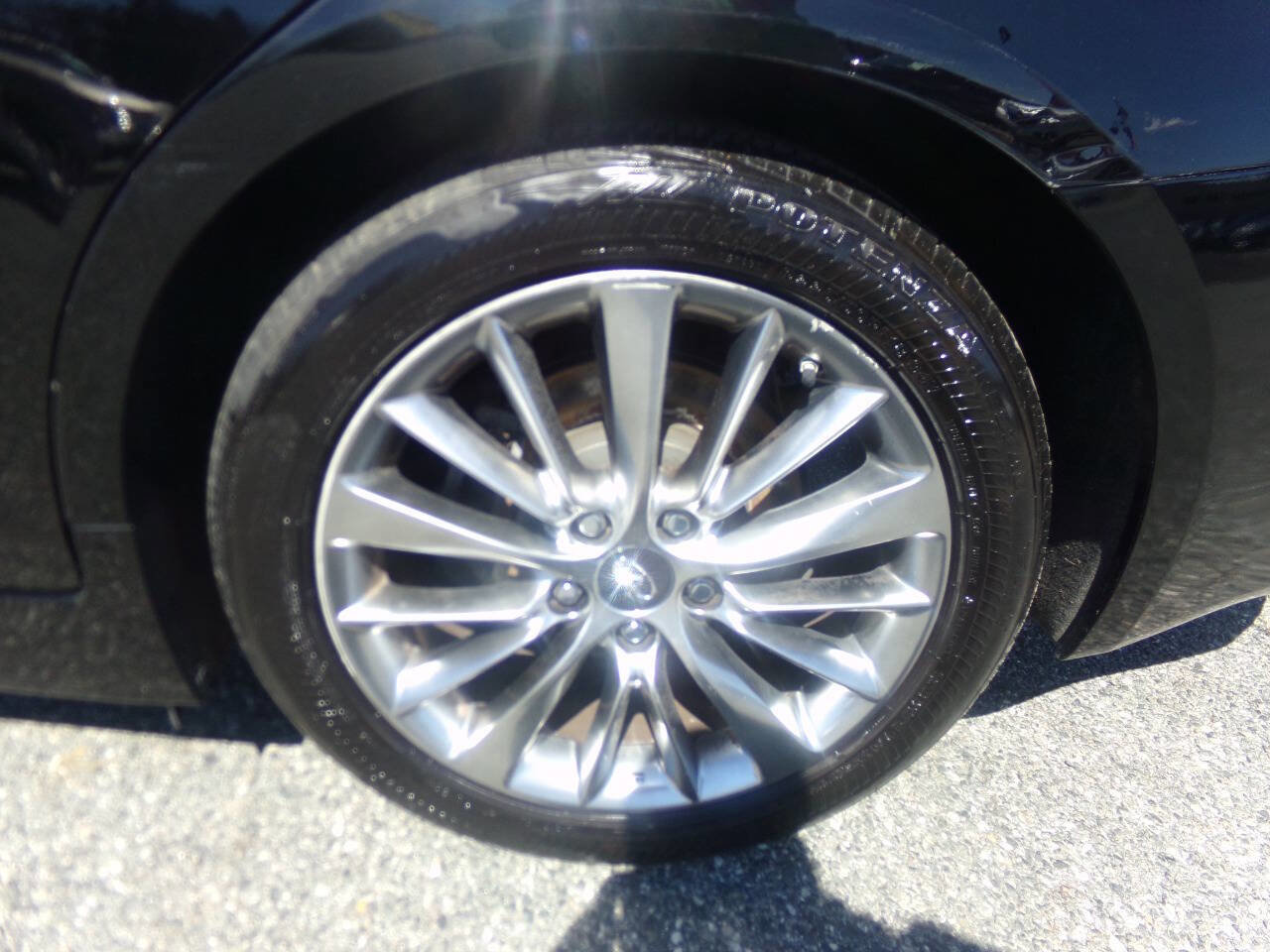 Used 2018 INFINITI Q50 Luxe w/ Essential Package (3.0T Luxe) image 17