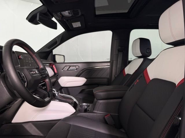 Used 2024 GMC Canyon AT4X AWD/4WD image 5
