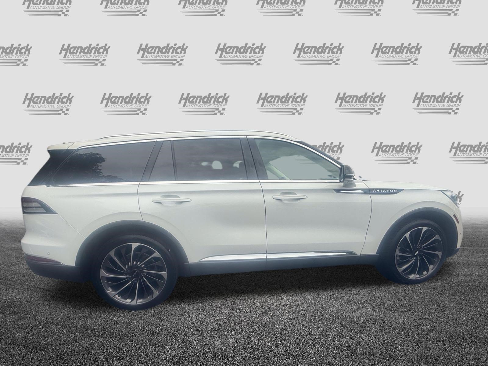 Used 2020 Lincoln Aviator Reserve w/ Equipment Group 202A AWD/4WD image 12