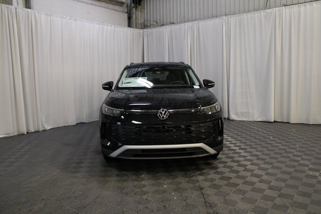 New 2026 Volkswagen Tiguan SE image 29