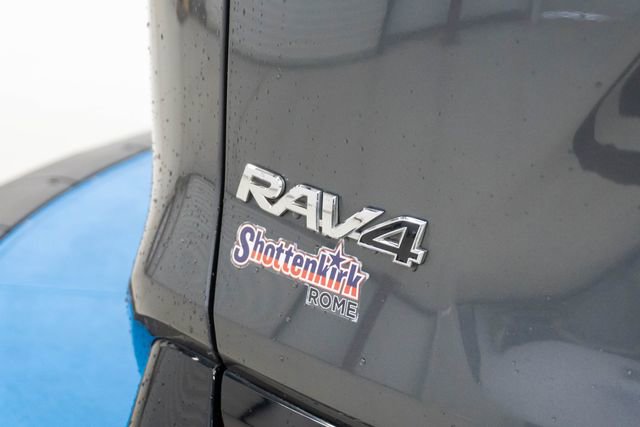 Used 2020 Toyota RAV4 XSE w/ XSE Grade Weather Package AWD/4WD image 8