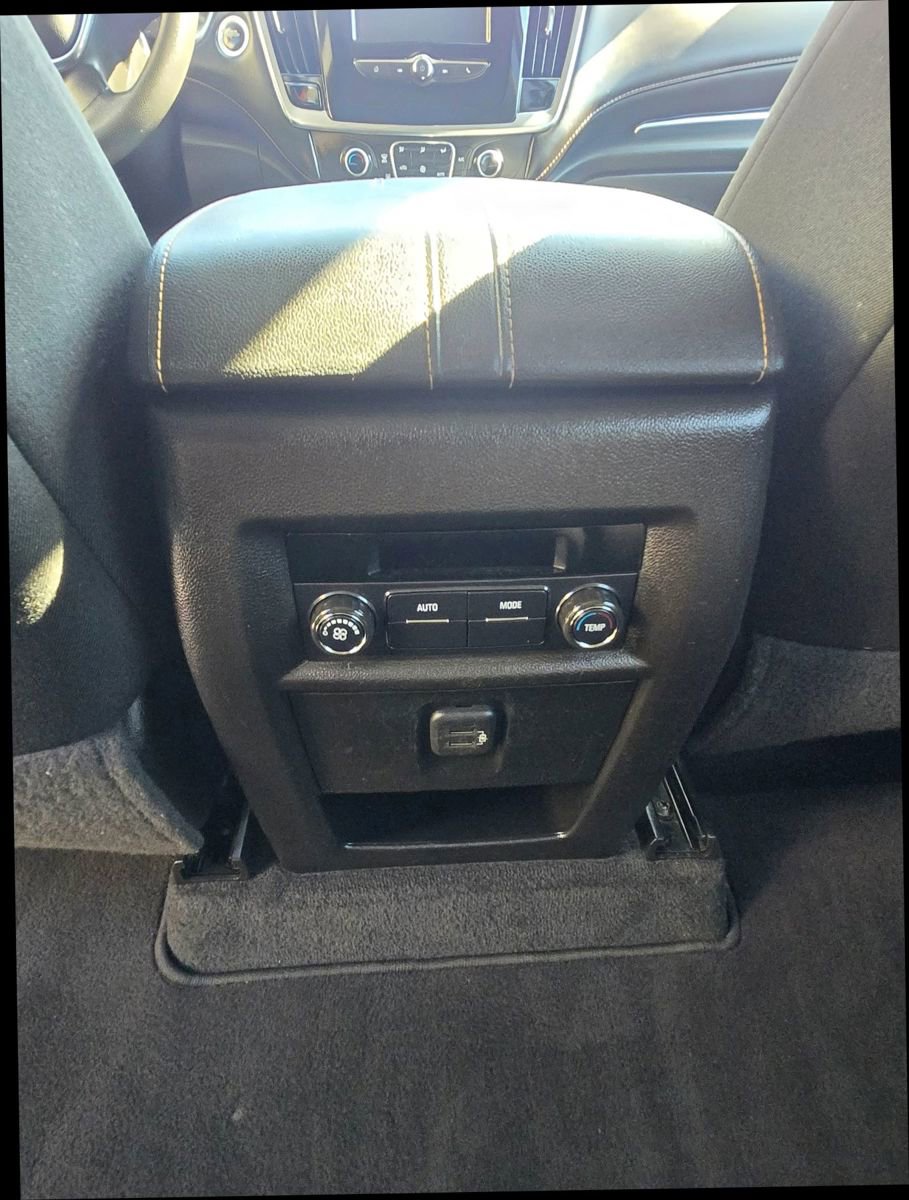 Used 2019 Chevrolet Traverse LS image 13