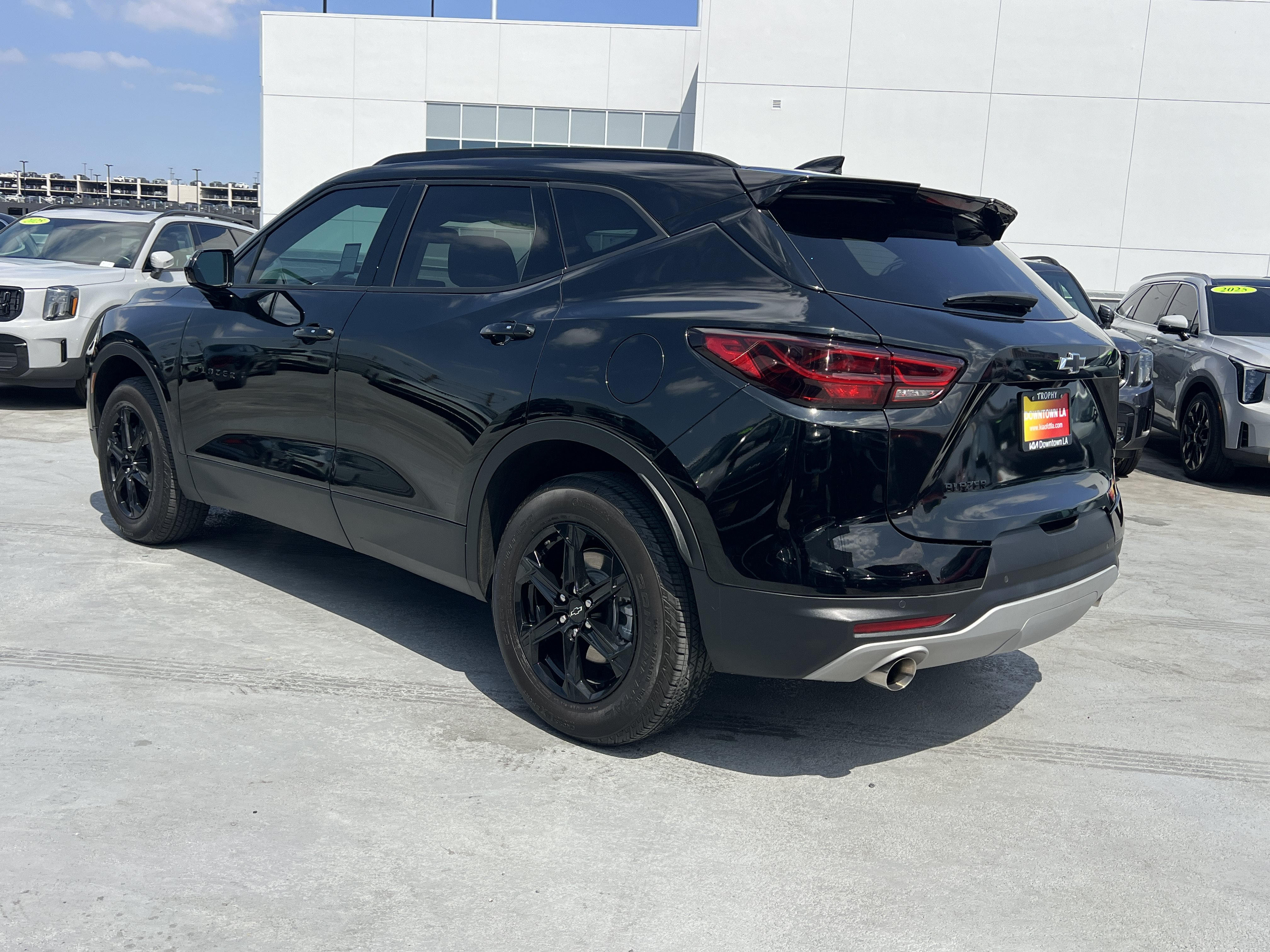 Used 2024 Chevrolet Blazer LT w/ Convenience Package FWD image 4