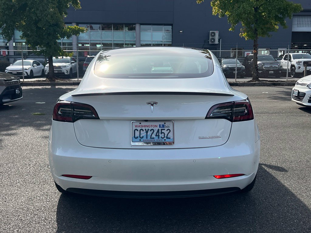 Used 2022 Tesla Model 3 Performance AWD/4WD image 10