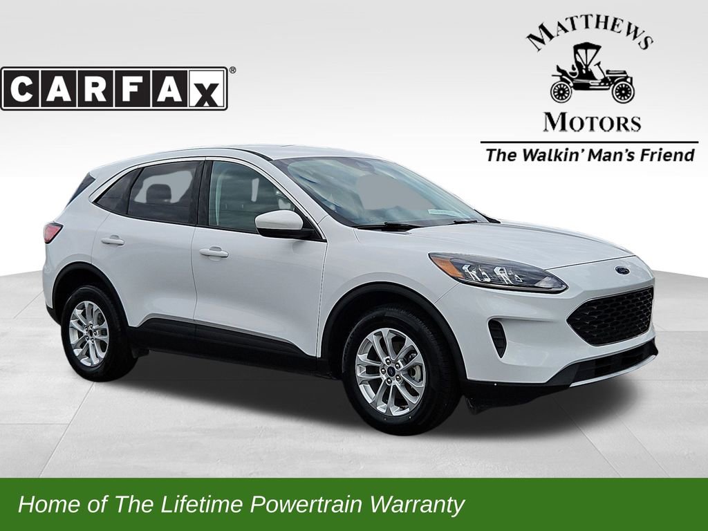 Used 2021 Ford Escape SE image 1