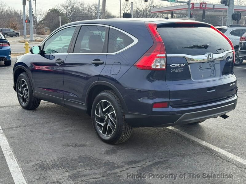 Used 2016 Honda CR-V SE image 10