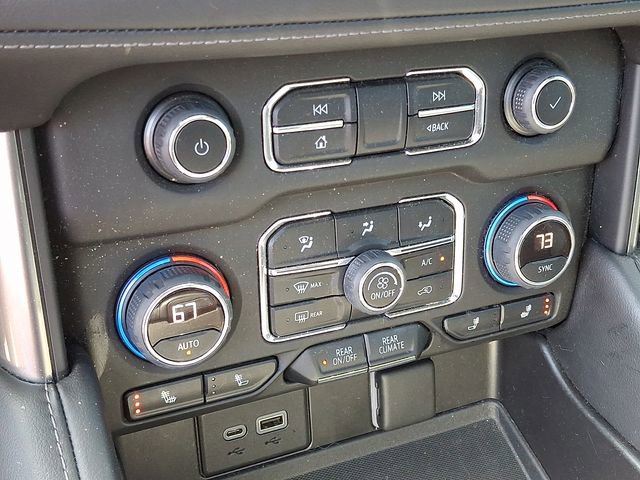 Used 2021 Chevrolet Suburban Z71 w/ Rear Media and Nav Package AWD/4WD image 13