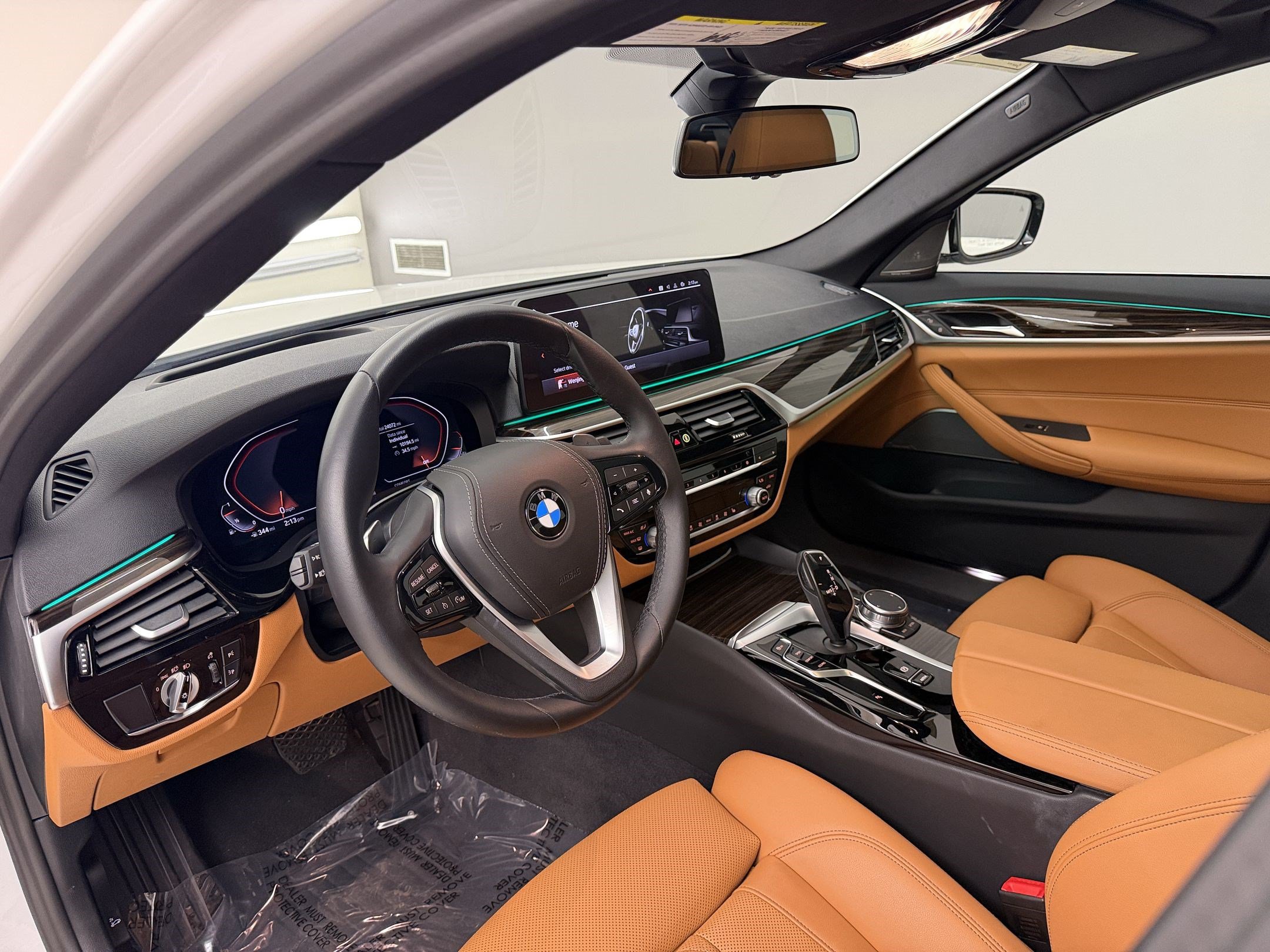 Certified 2023 BMW 530i w/ Premium Package RWD image 4