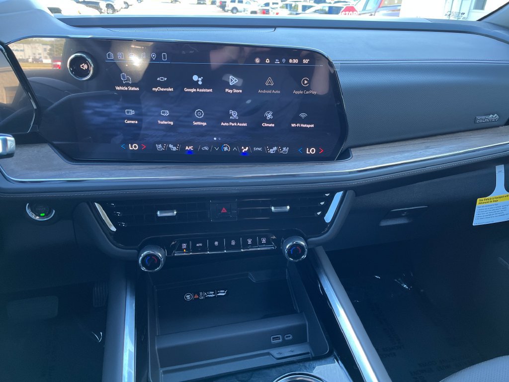 New 2026 Chevrolet Suburban High Country w/ Sun And Tow Package AWD/4WD image 18
