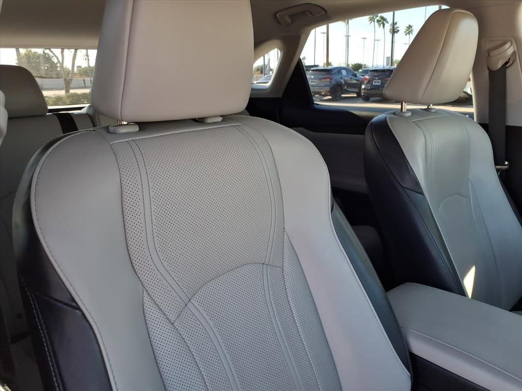 Used 2017 Lexus RX 350 FWD image 16