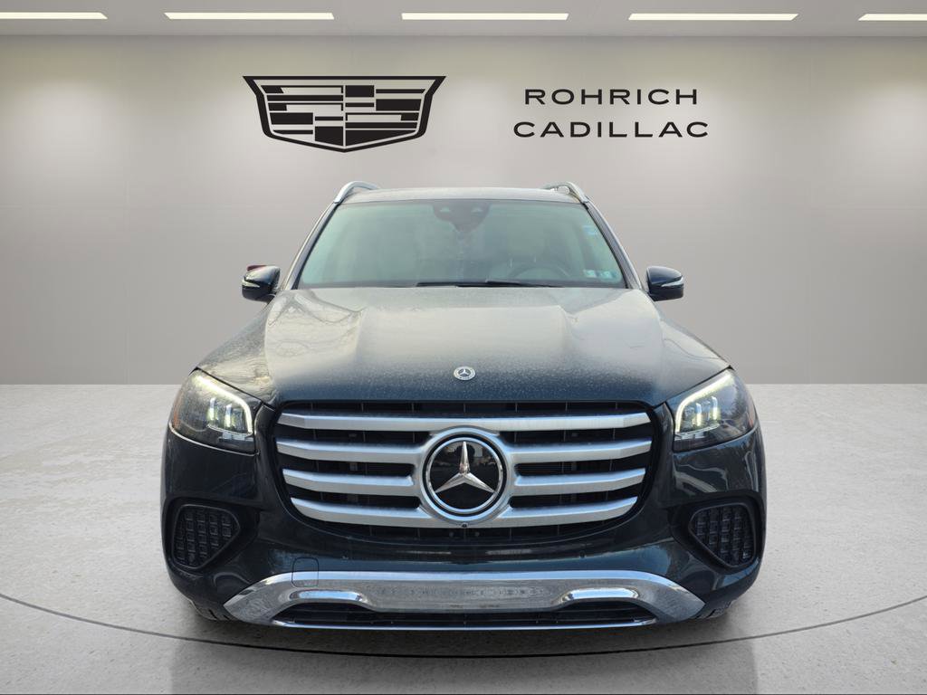 Used 2024 Mercedes-Benz GLS 450 4MATIC image 7