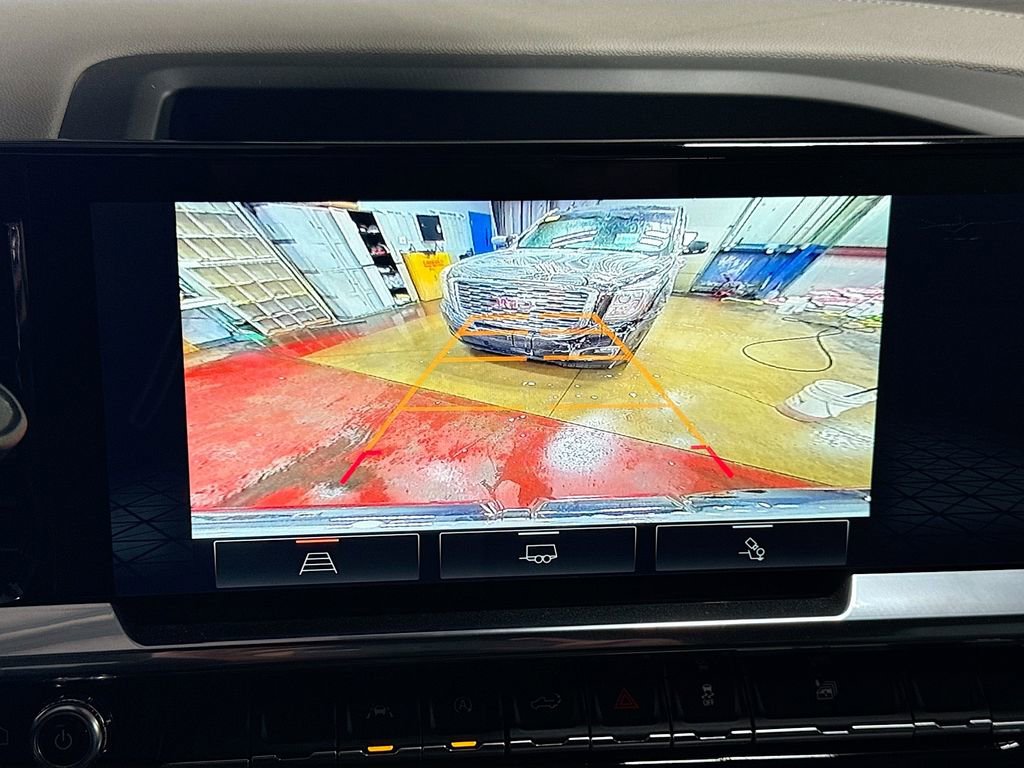 New 2026 GMC Sierra 1500 SLE w/ Preferred Package image 14