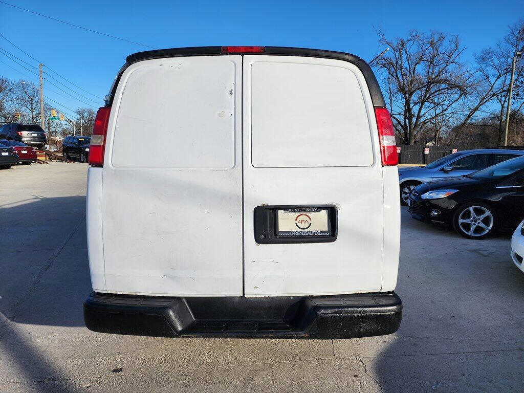 Used 2008 Chevrolet Express 2500 image 5