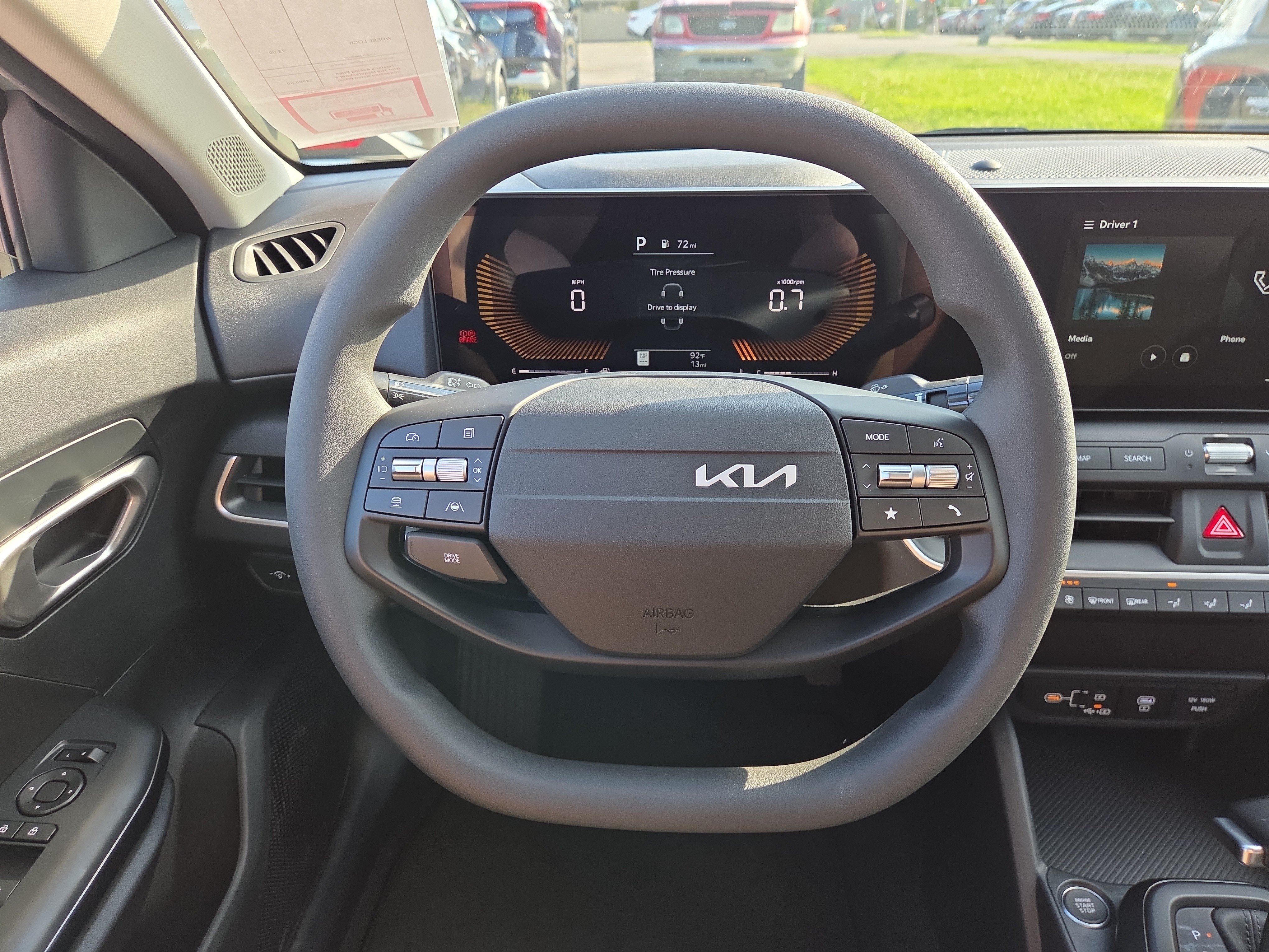 New 2026 Kia K4 FWD image 9