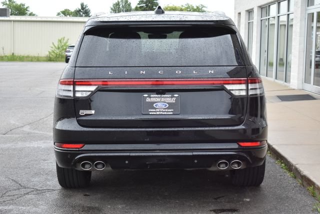 Used 2025 Lincoln Aviator Reserve w/ Equipment Group 201A AWD/4WD image 11