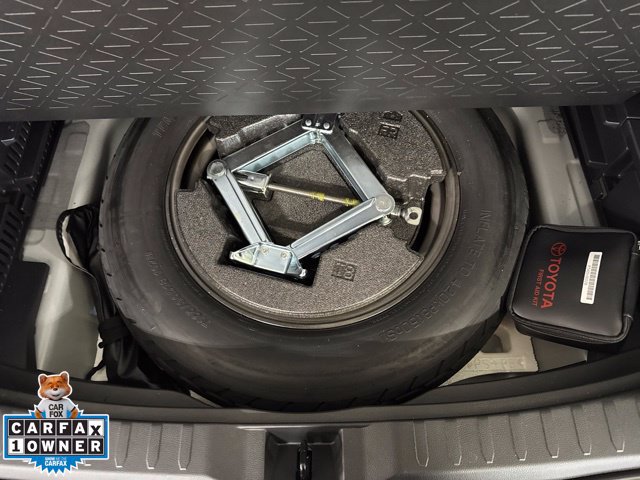 Used 2021 Toyota RAV4 Limited AWD/4WD image 40