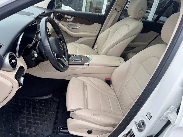 Used 2021 Mercedes-Benz GLC 300 4MATIC image 22