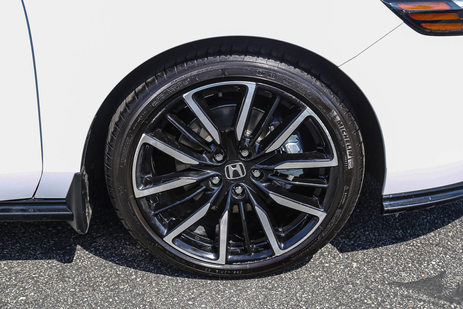 Certified 2024 Honda Accord Touring image 11