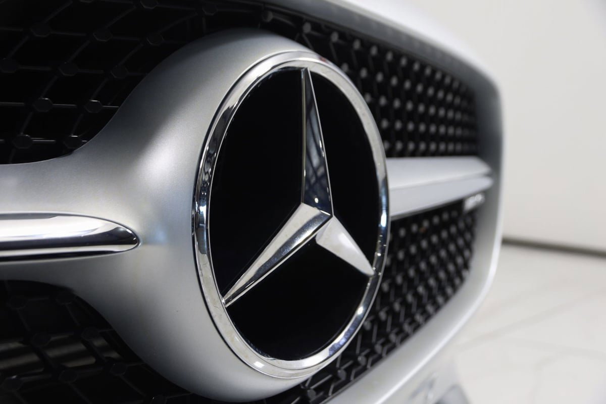 Used 2017 Mercedes-Benz AMG GT Coupe w/ Exclusive Interior Package image 20