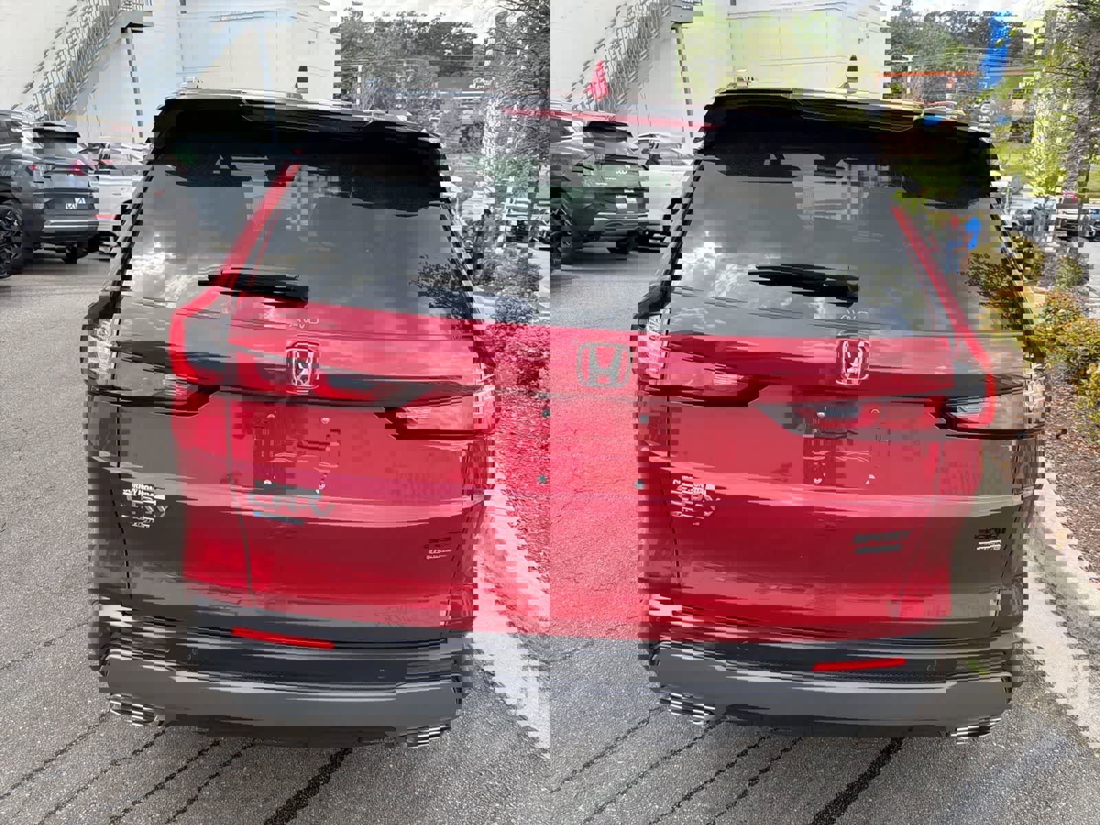 Used 2024 Honda CR-V Sport Touring image 9