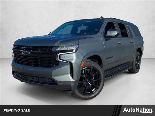 Used 2023 Chevrolet Suburban RST image 1