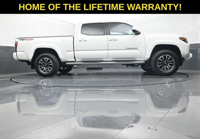 Used 2022 Toyota Tacoma TRD Sport AWD/4WD image 52