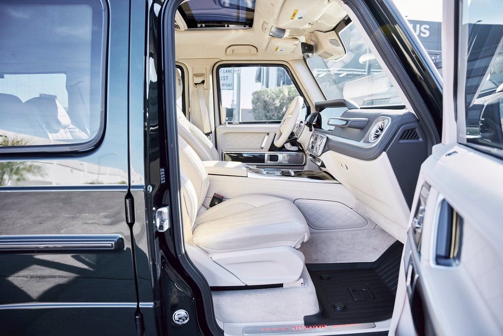 Used 2025 Mercedes-Benz G 63 AMG 4MATIC image 38