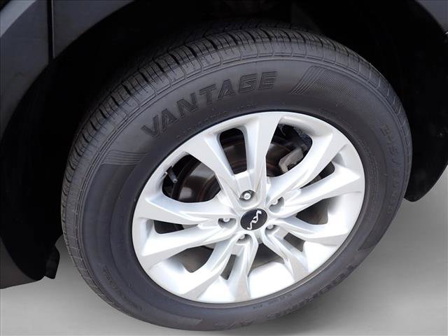 Used 2022 Kia Telluride LX AWD/4WD image 7