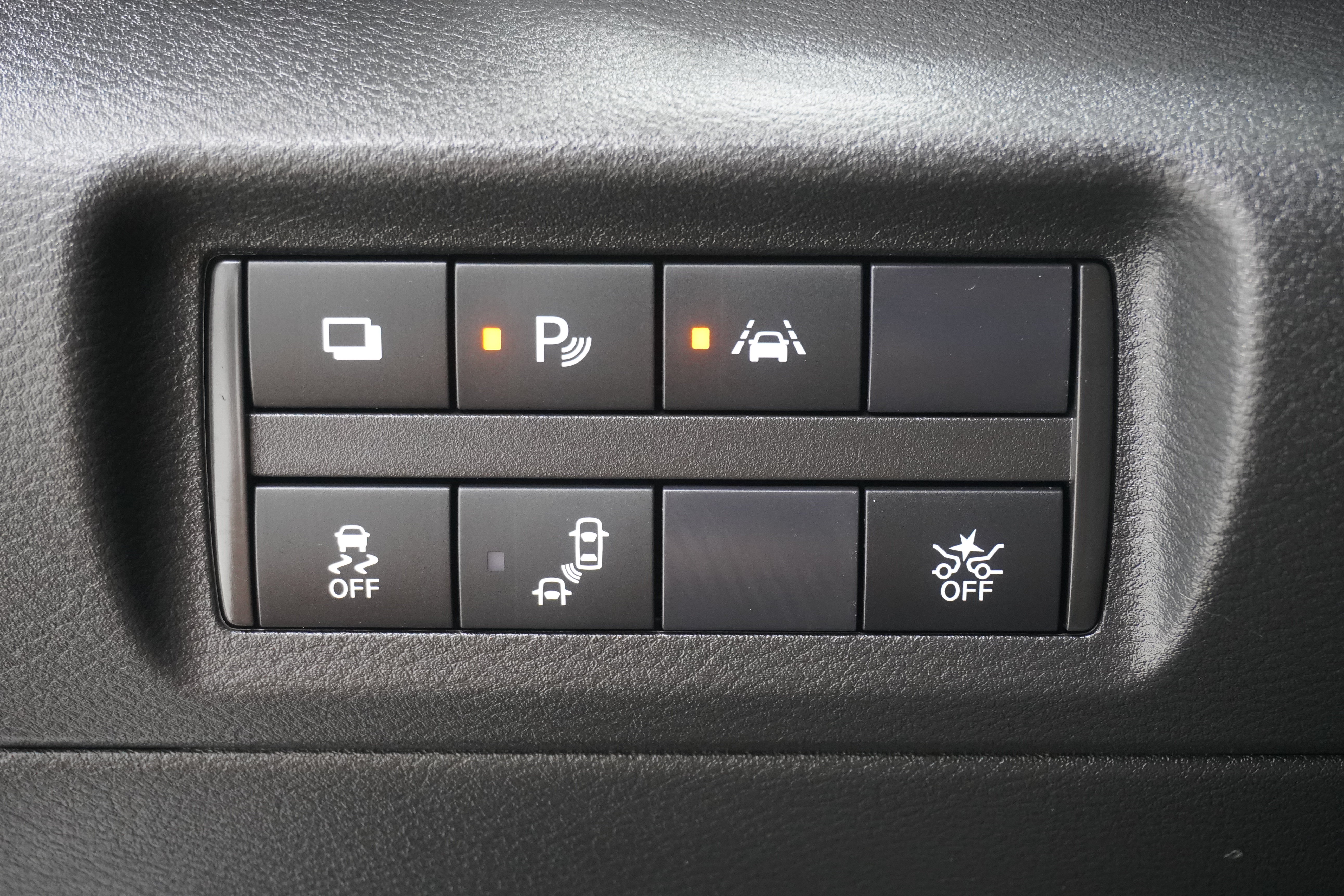 Used 2024 Nissan Kicks S FWD image 19