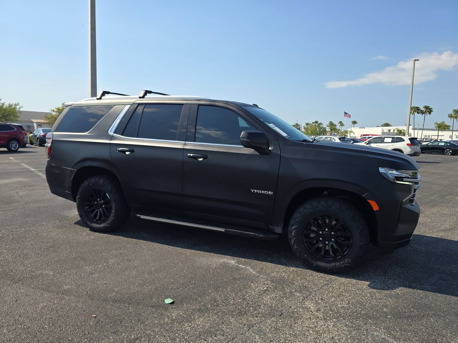 Used 2022 Chevrolet Tahoe LT w/ LT Signature Plus Package image 2