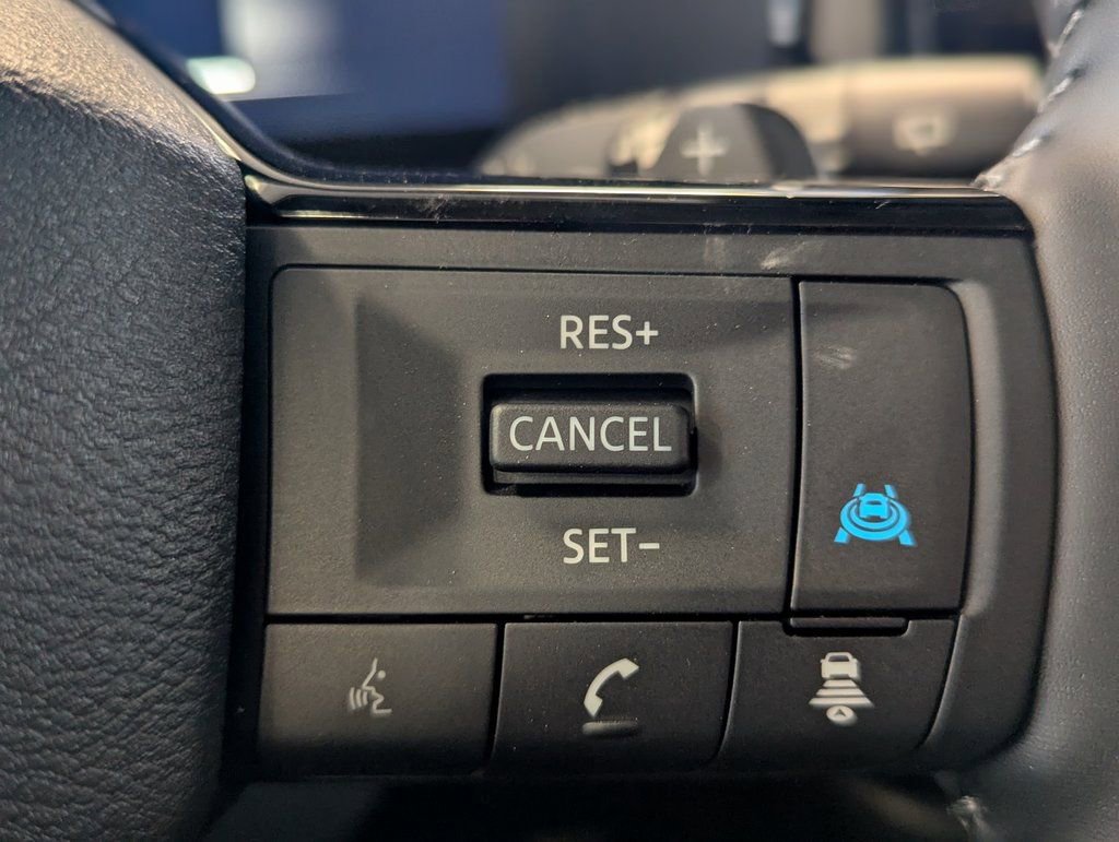 New 2026 Nissan Pathfinder SL image 29