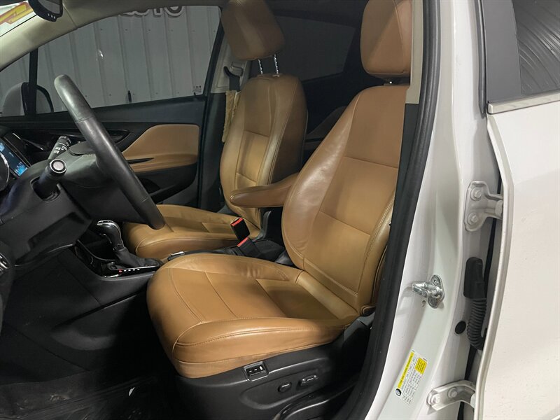 Used 2017 Buick Encore Premium AWD/4WD image 11