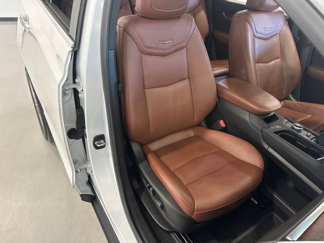 Used 2023 Cadillac XT5 Premium Luxury w/ LPO, Floor Liner Package AWD/4WD image 29