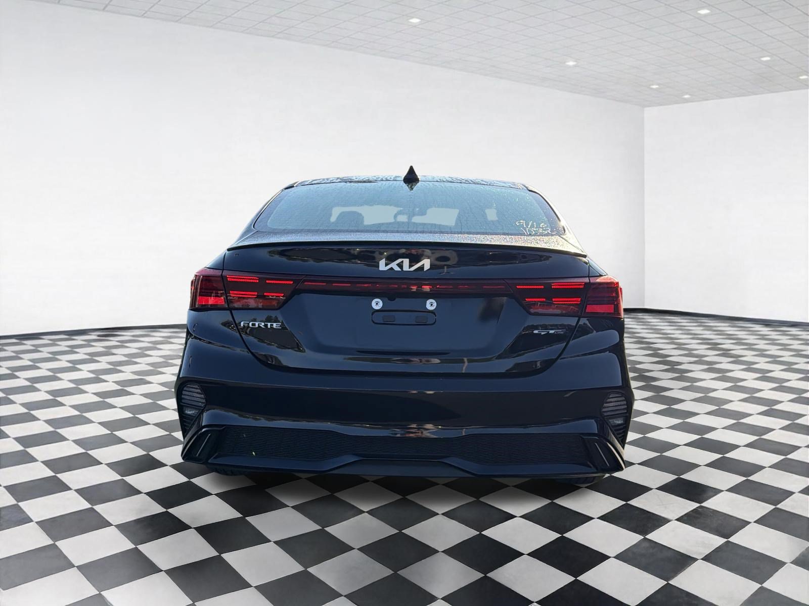 Used 2024 Kia Forte GT-Line FWD image 5