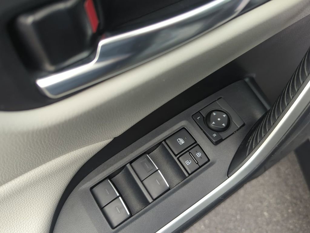 Used 2023 Toyota RAV4 XLE w/ Convenience Package AWD/4WD image 13