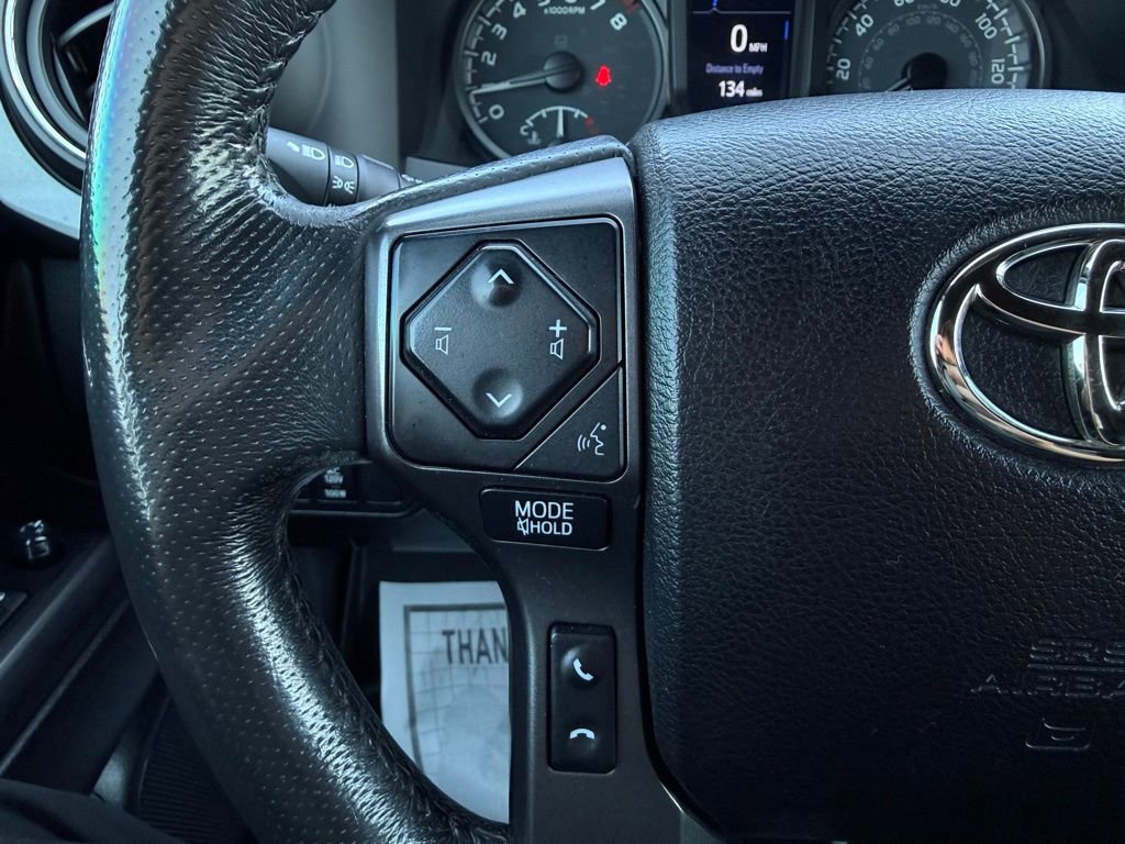 Used 2021 Toyota Tacoma TRD Off-Road w/ Technology Package AWD/4WD image 23