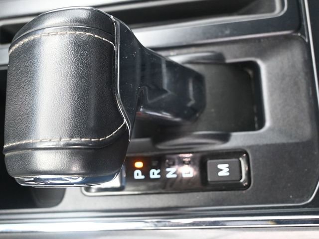 Used 2023 Ford F150 Lariat w/ Equipment Group 502A High image 16