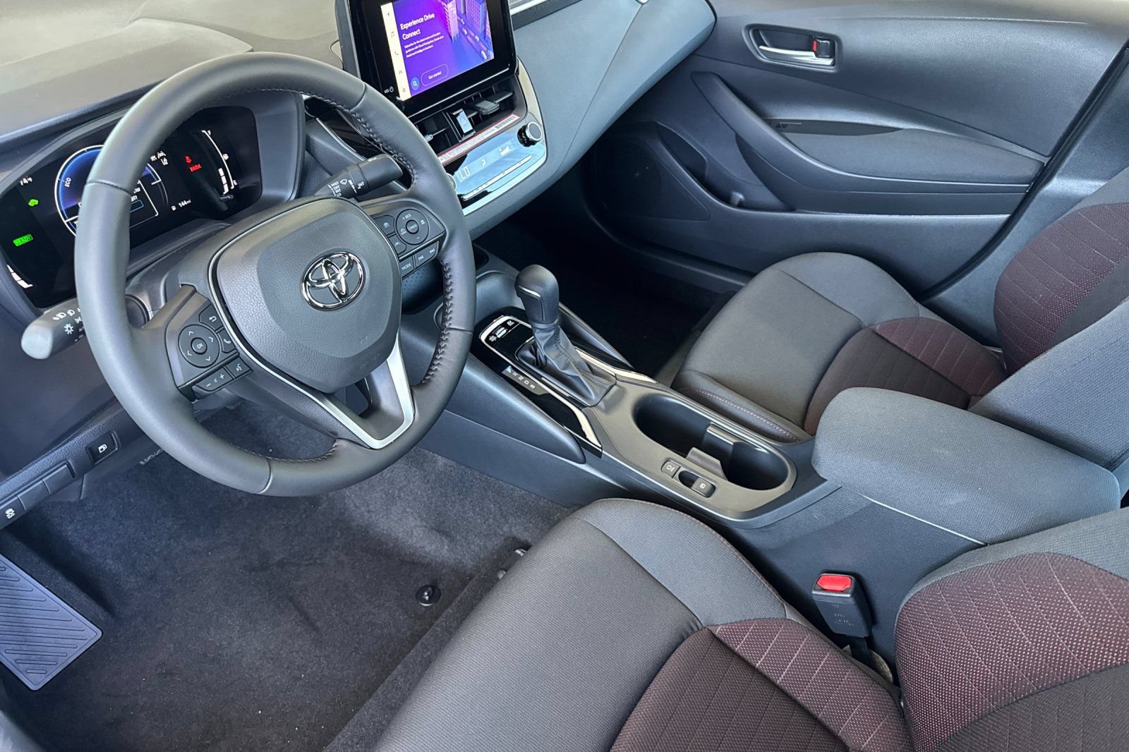New 2026 Toyota Corolla SE FWD image 12