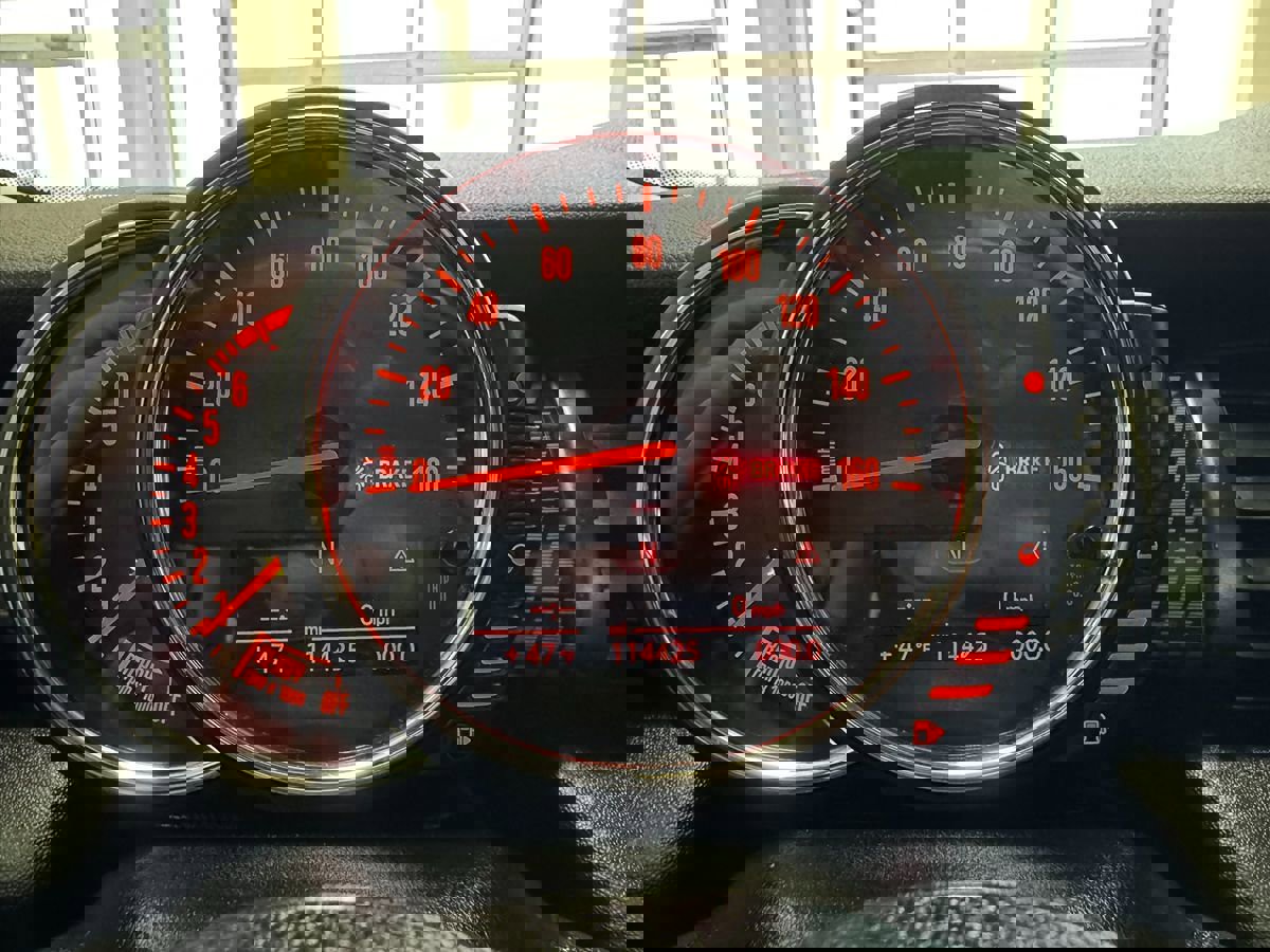 Used 2014 MINI Cooper S image 35