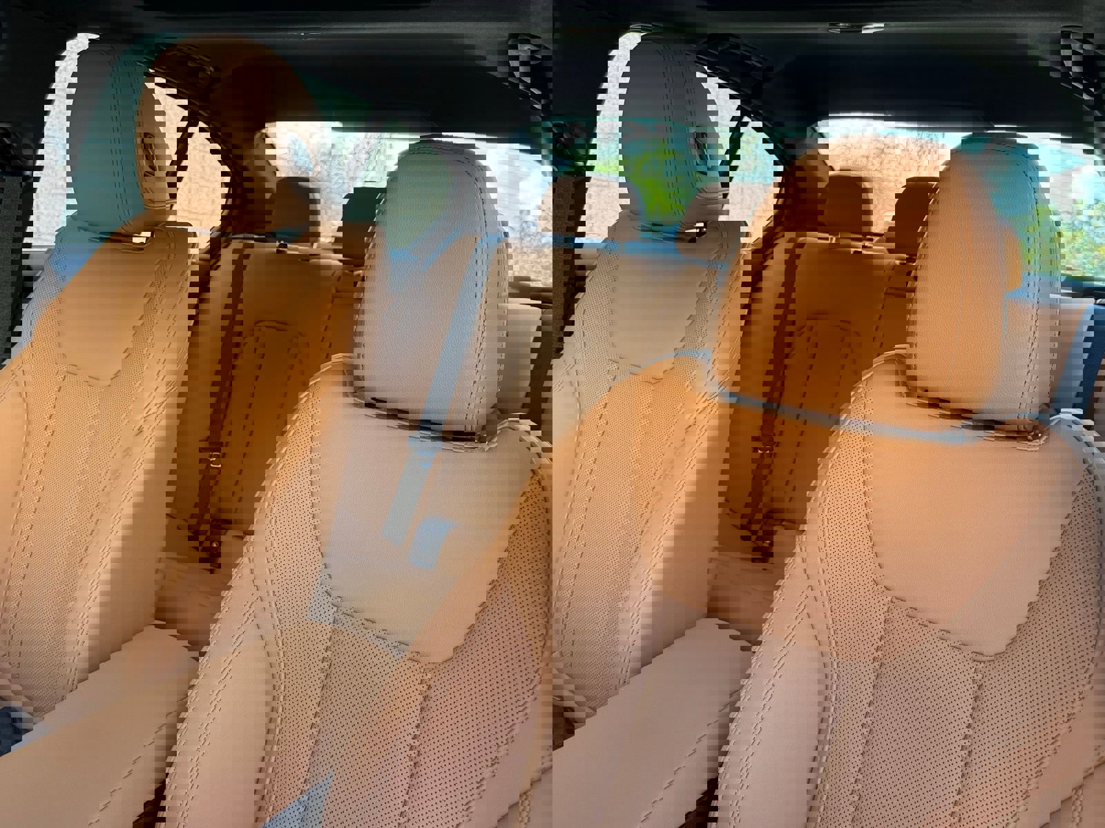 New 2026 BMW 330i Sedan w/ Convenience Package image 20