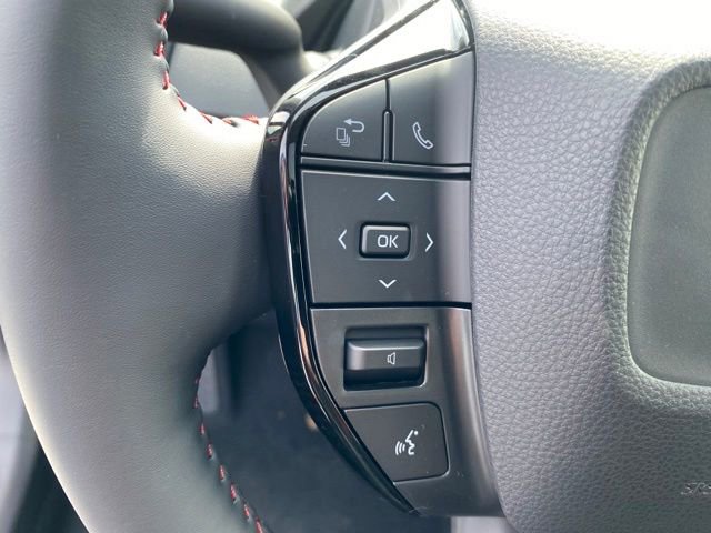New 2026 Toyota Prius Plug-In Hybrid FWD image 25