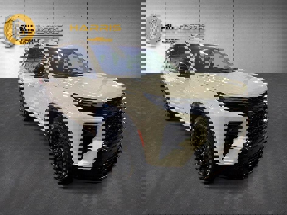 New 2026 Chevrolet Traverse RS w/ LPO, Floor Liner Package image 3