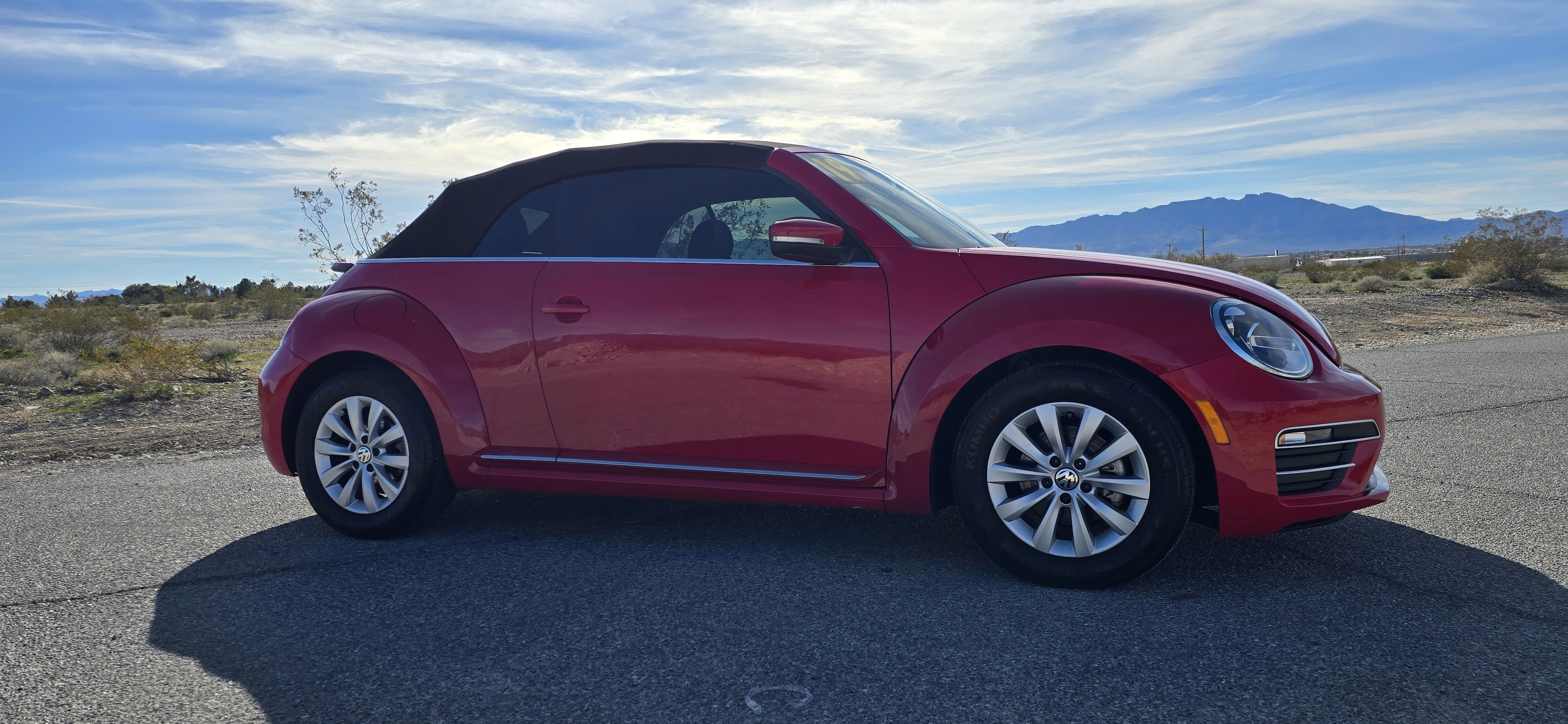 Used 2019 Volkswagen Beetle 2.0T S image 3