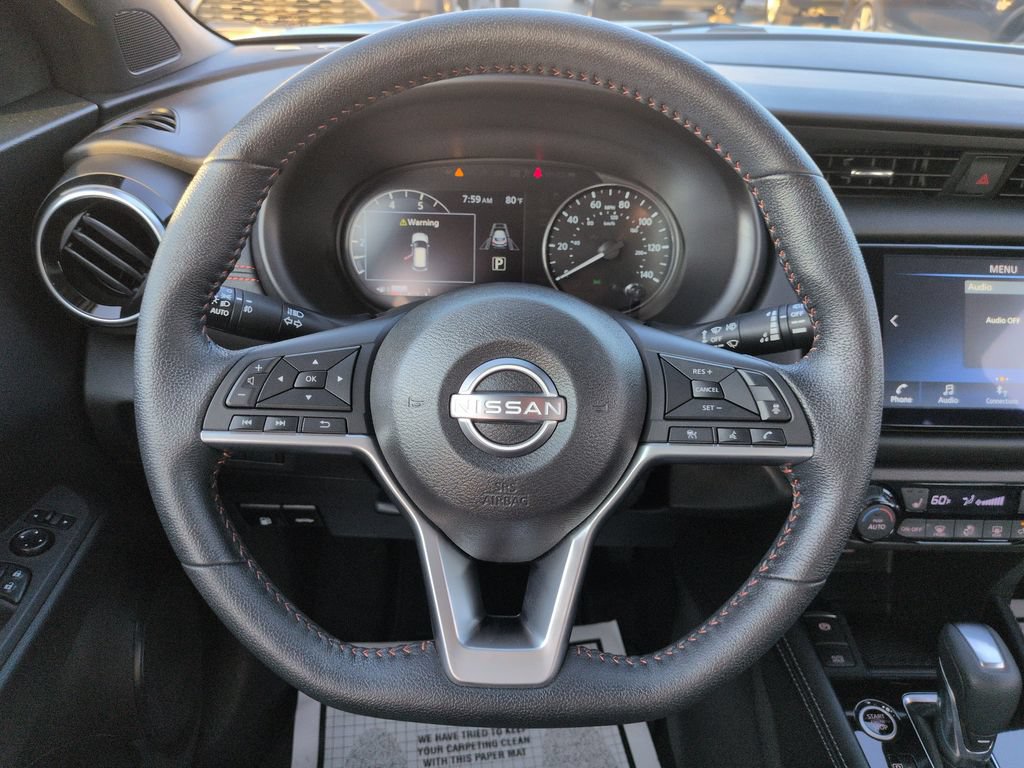 Used 2022 Nissan Kicks SR w/ Premium Package FWD image 14