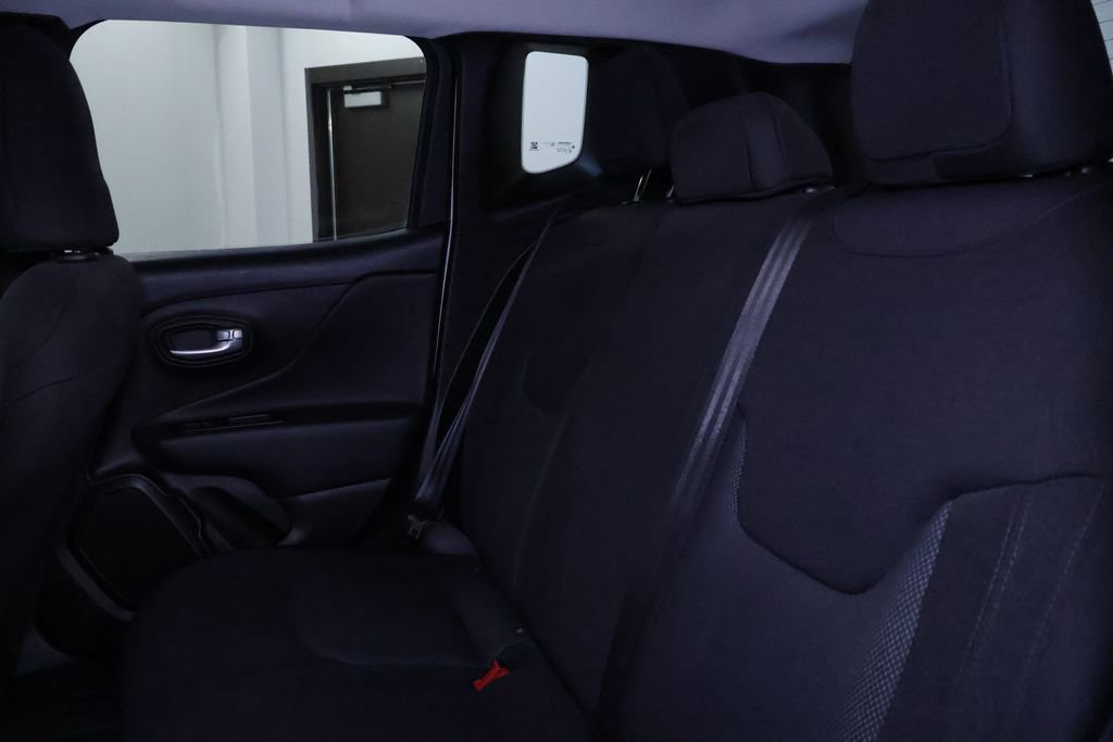 Used 2023 Jeep Renegade Latitude image 15