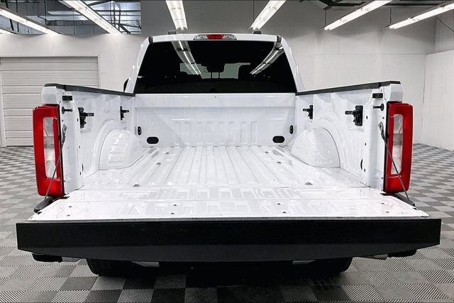 Used 2023 Ford F350 XLT image 34