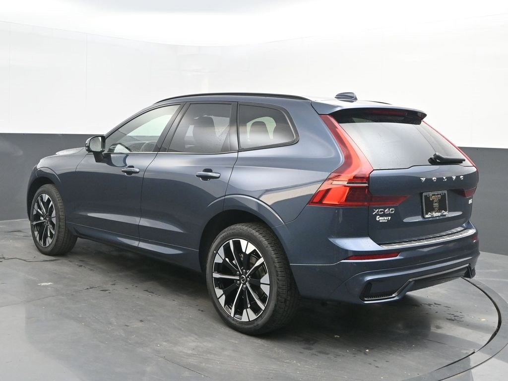 New 2026 Volvo XC60 B5 Plus w/ Protection Package Premier image 5
