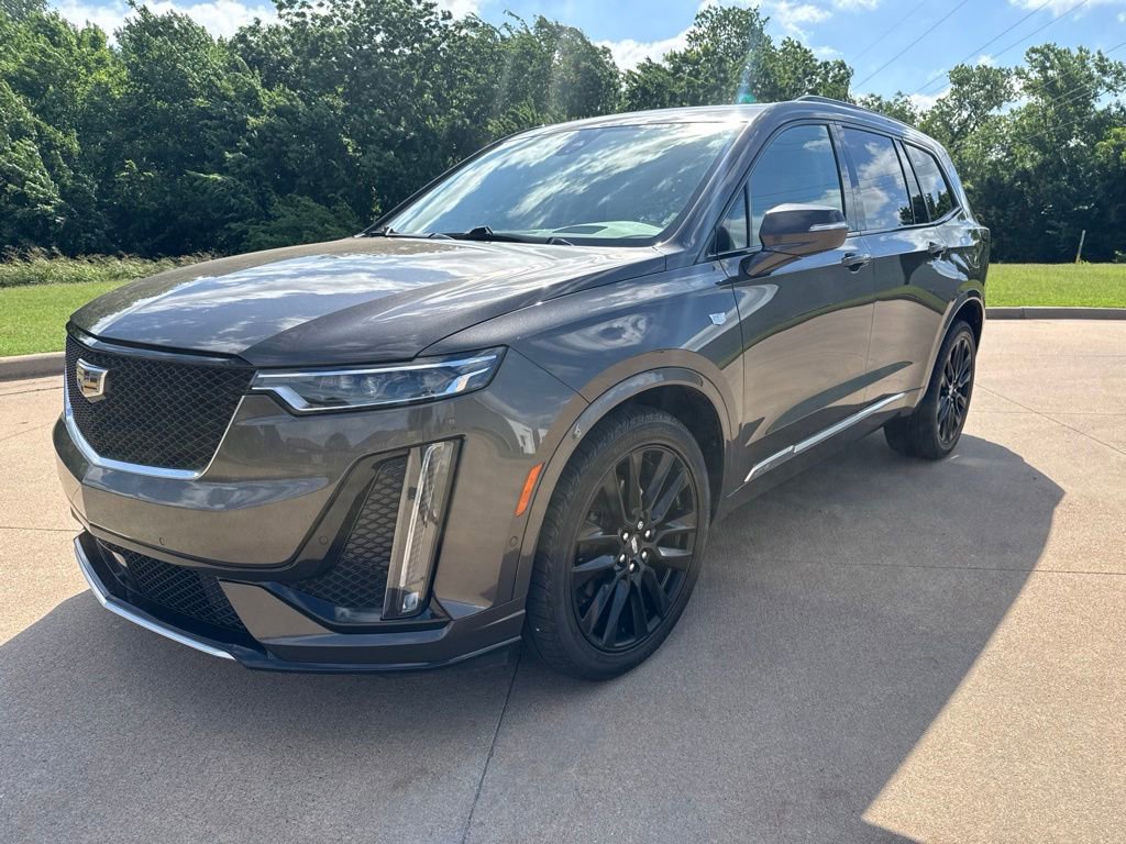 Used 2020 Cadillac XT6 Sport w/ Platinum Package AWD/4WD image 1